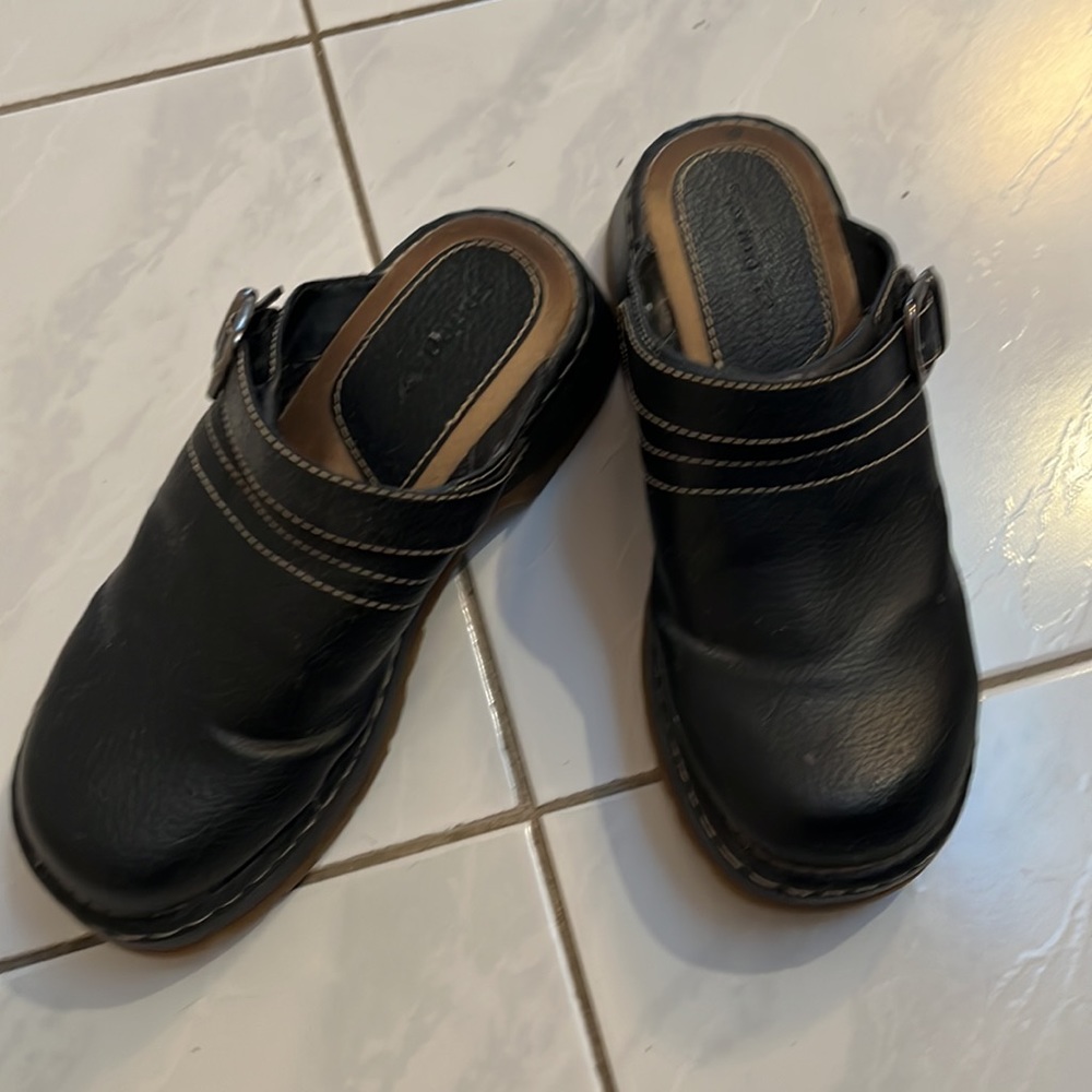 Vintage clogs